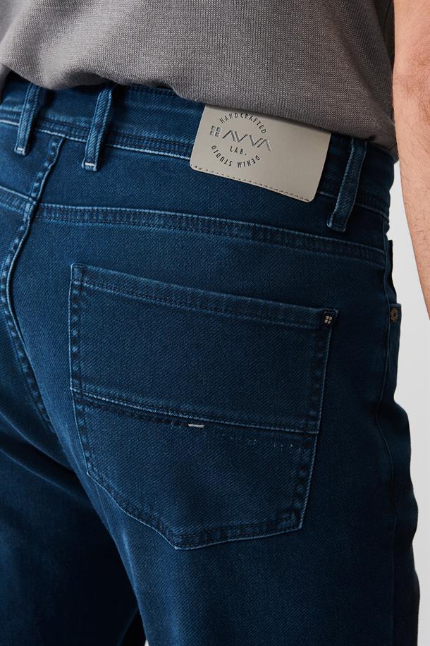 İndigo Eskitme Yıkama Örme Pantolon