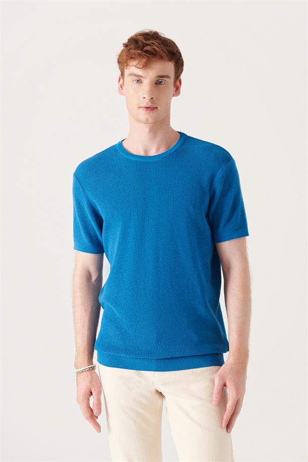Koyu Mavi Bisiklet Yaka Jakarlı Triko T-Shirt
