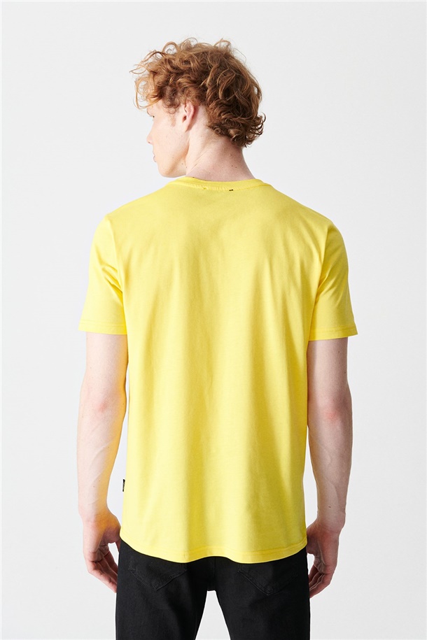 Sarı Bisiklet Yaka Baskılı T-shirt