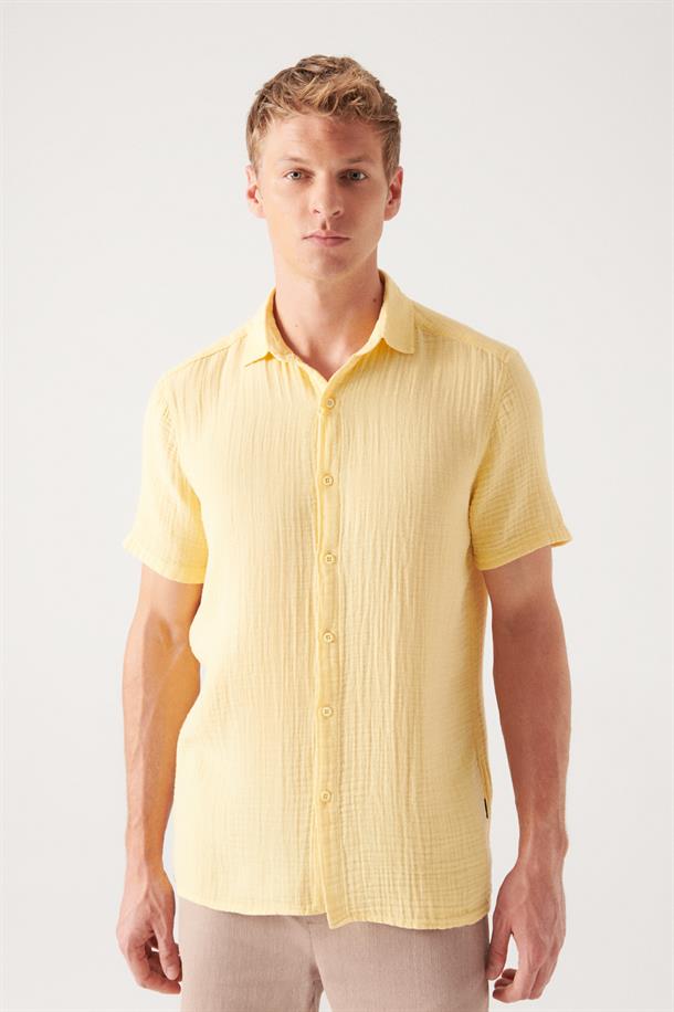 Sarı Kırışık Görünümlü Kısa Kol Tril Gömlek