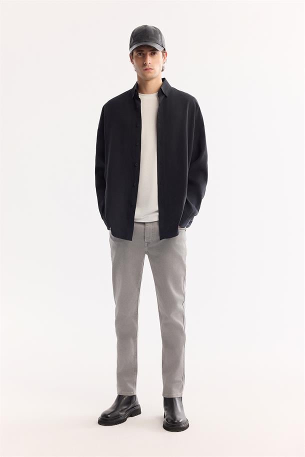 Siyah Alttan Britli Yaka Soft Touch Oversize Gömlek