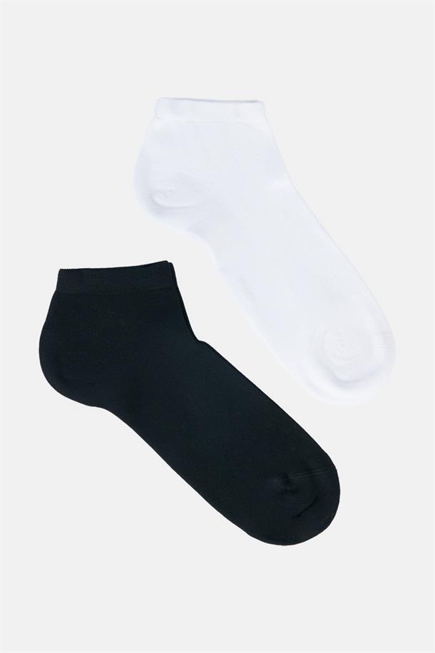 Siyah-Beyaz 2'li Düz Sneaker Çorap