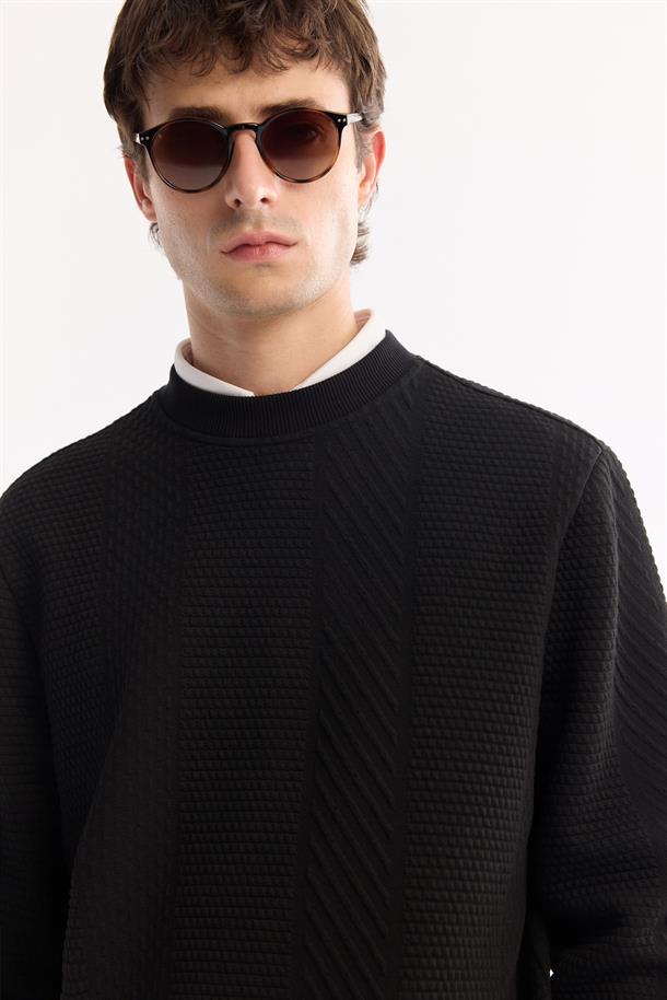 Siyah Bisiklet Yaka Çizgili Jakarlı Sweatshirt