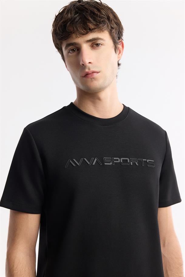 Siyah Bisiklet Yaka Enjeksiyon Baskılı İnterlok T-Shirt