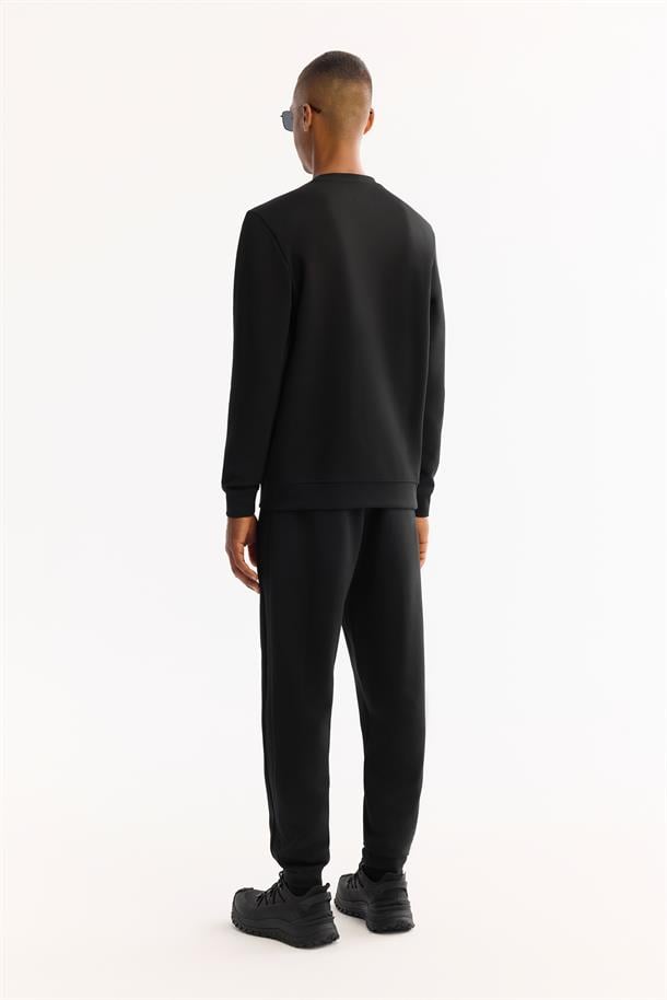 Siyah Bisiklet Yaka Fileksi Baskılı Nakış   İnterlok Sweatshirt