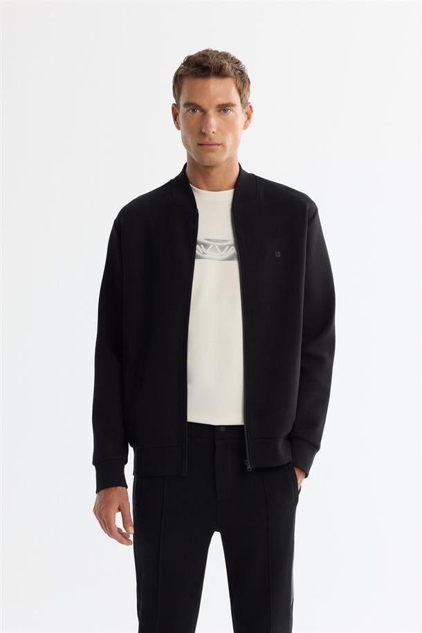 Siyah Dik Yaka Pamuklu Baskılı Fermuarlı Sweatshirt