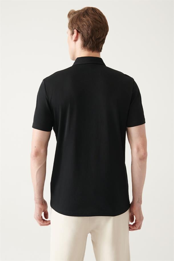 Siyah Düğmeli  Polo Yaka T-Shirt