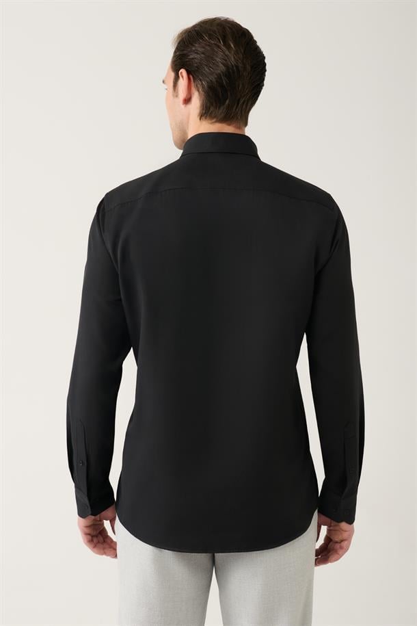 Siyah Düğmeli Yaka Kolay Ütülenebilir Oxford Pamuklu Regular Fit Standart Kesim Gömlek