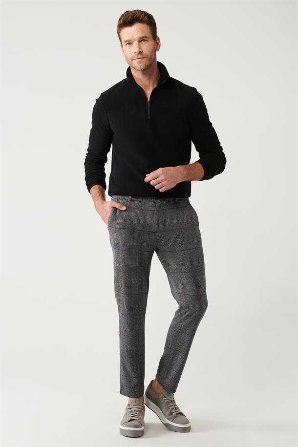 Siyah Ekose Desenli Yumuşak Tuşeli Örme Slim Fit Klasik Pantolon
