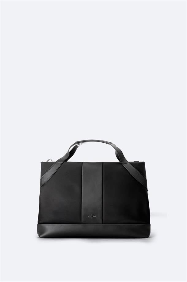 Black Washbag