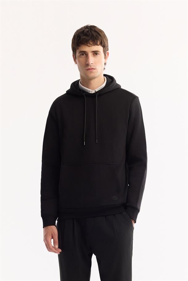 Siyah Kapüşonlu 3 İplik Şardonlu Pamuklu Sweatshirt