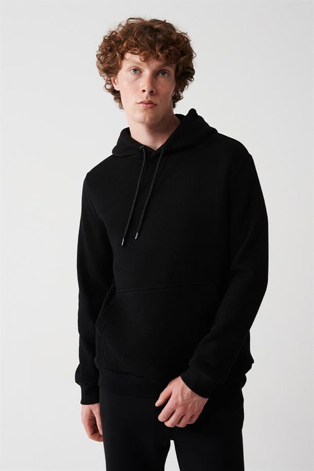 Siyah Kapüşonlu Yaka İçi Polarlı 3 İplik Pamuklu Regular Fit Standart Kesim Unisex Sweatshirt