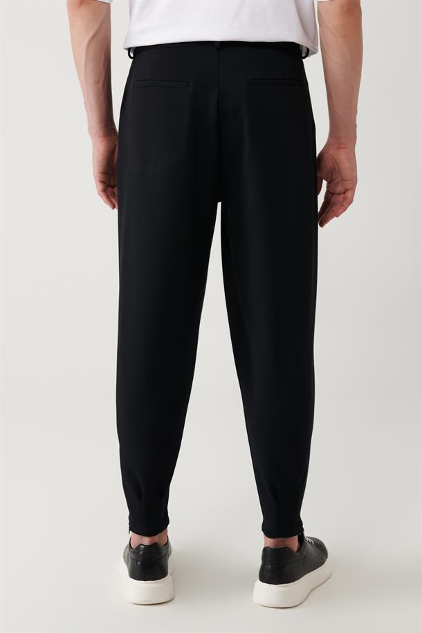 Siyah Klasik Bel Pileli Örme Smyrna Baggy Fit Pantolon