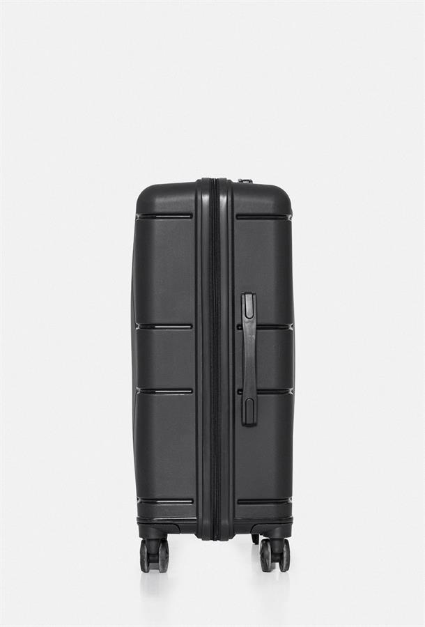 Siyah Orta Boy Bavul