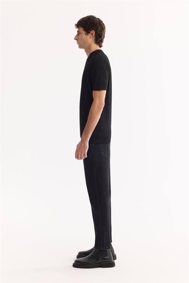 Siyah Polo Yaka Fermuarlı Jakar Detaylı Rayon Triko T-shirt