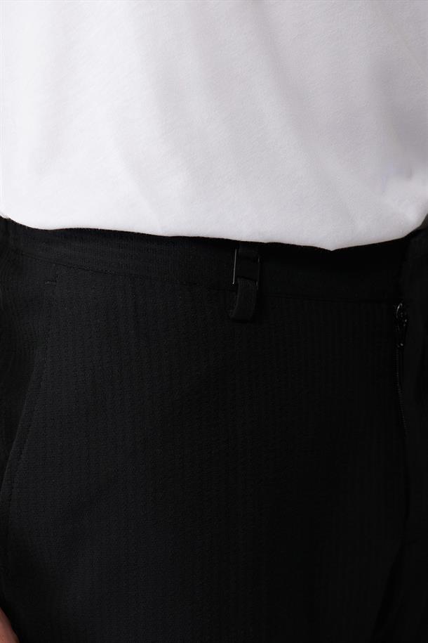Siyah Yan Cepli Beli Lastikli Esnek Kumaşlı Pantolon