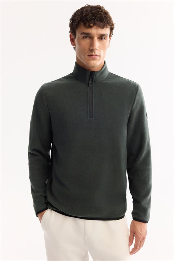 Yeşil Soğuğa Dayanıklı Yarım Fermuarlı Dik Yaka Polar Sweatshirt