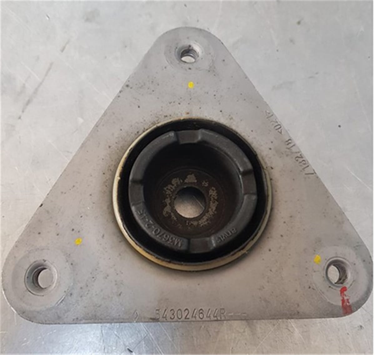 CLIOAMORTİSÖR TAKOZU CLIO III-IV-GRANDTOUR-MODUS-GRAND MODUS-CAPTUR TÜM SERİSİ 543259539R OEK 543024644ROEKOEK 543024644R