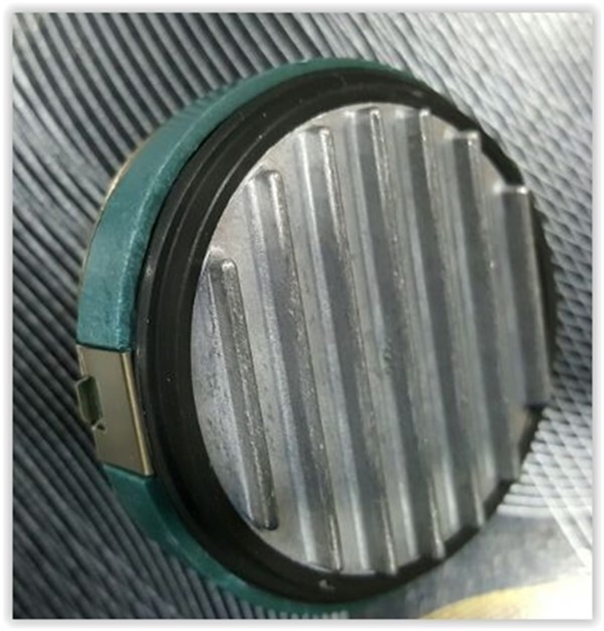 CLIOMANİFOLD ISI MÜŞÜRÜ CLIO-MEGANE OEK 7700864764OEKOEK 7700864764