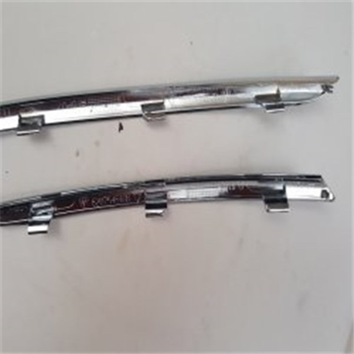 CLIOÖN PANJUR ÇITASI TK. CLIO IV GRİ OEK 620723341R-GOEKOEK 620723341R-G