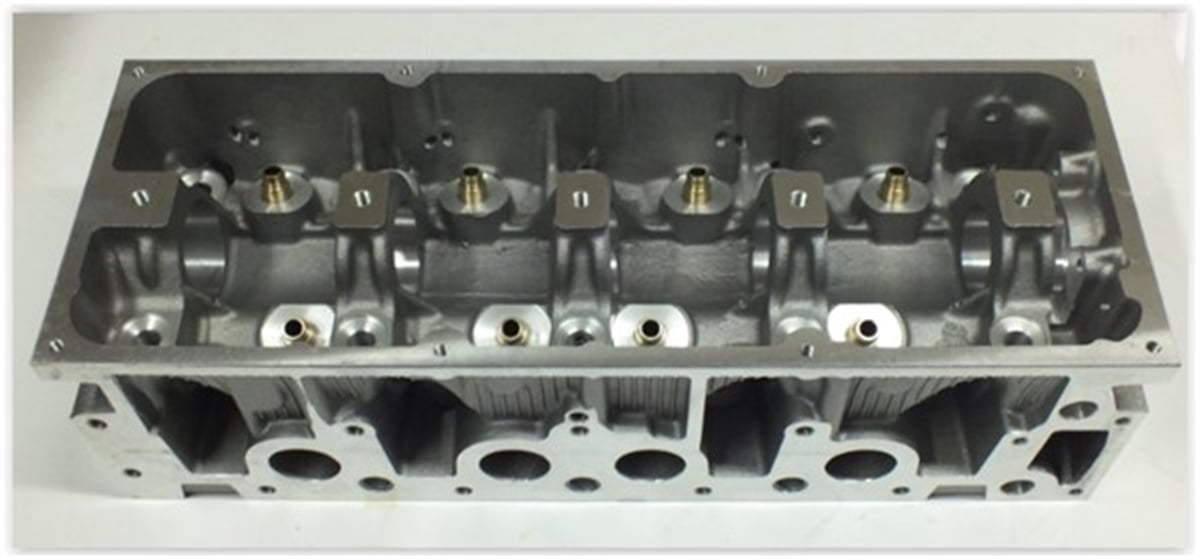 CLIOSİLİNDİR KAPAĞI YAN CLIO BBO E7J 1.4-1.6 ALİM.MANİFOLD OZGAYD CH09-010OZGAYDOZGAYD CH09-010