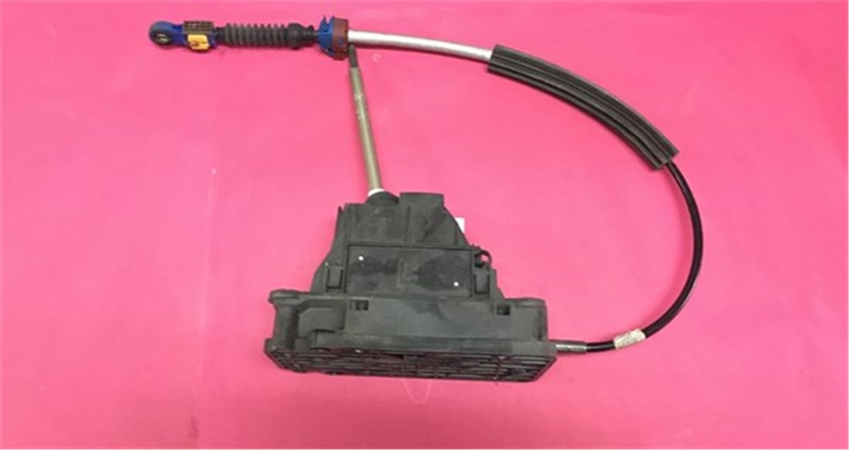 CLIOVİTES KUMANDASI CLIO IV OEK 341080966ROEKOEK 341080966R
