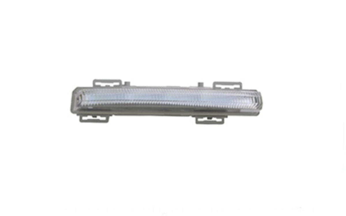 W204MERCEDES W204 ÖN TAMPON GÜNDÜZ FARI LEDLİ SAĞ07- A2049069000DE-GAMER1004001