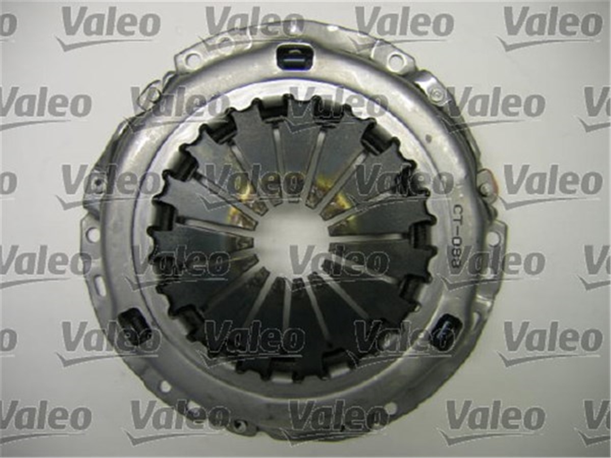 YARISDEBRIYAJ SETİ TOYOTA YARIS 1.4 D4D 02-05 215-213X21 VALEO 826707VALEOVALEO 826707