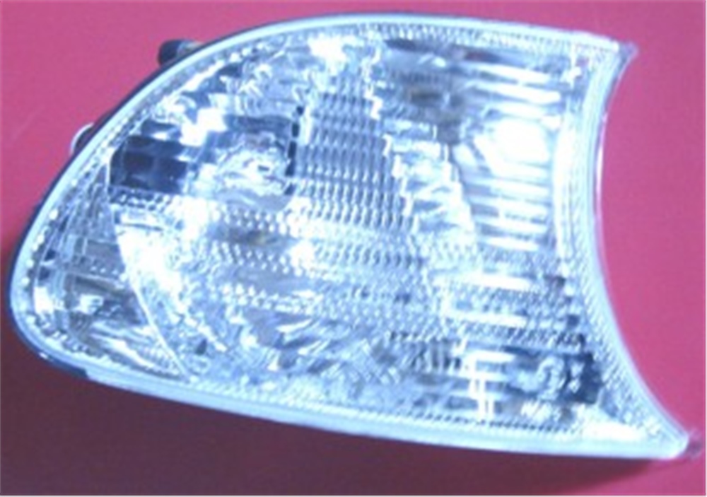 YEDEK PARÇABmw 3 Serı- E46- Coupe- 98/00 Ön Sinyal Sağ Beyaz (Far Tarafı Hilal Tip) 631126904307MEYDAN2007-1103A