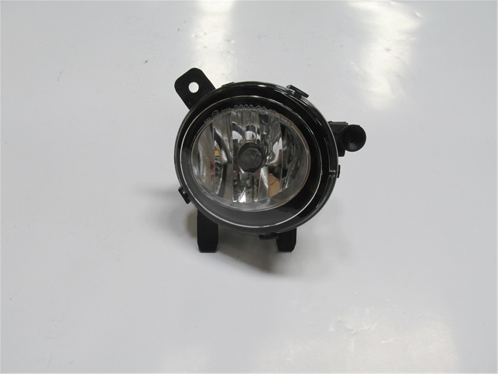 YEDEK PARÇABmw 3 Serı- F30- 12/18 Sis Lambası Sağ H8 63177248912MEYDAN2009-1009
