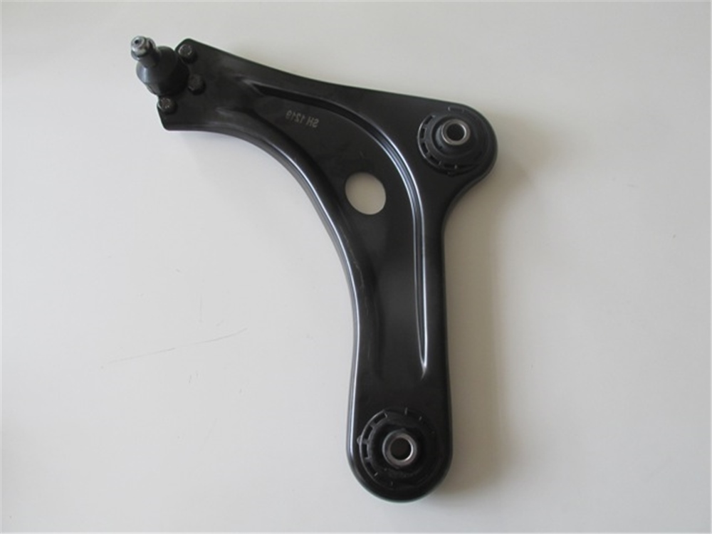 YEDEK PARÇACıtroen C2- 04/09 Ön Alt Tabla Sol Rotilli/Burçlu (Salıncak) 3520.L4MEYDAN1630-6102