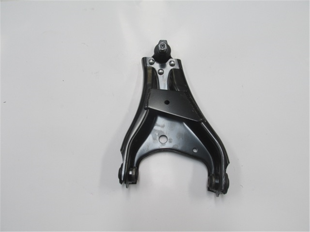 YEDEK PARÇADacıa Duster- 10/17 Ön Alt Tabla Sağ Rotilli/Burçlu (Salıncak) 545001535RMEYDAN1504-6101