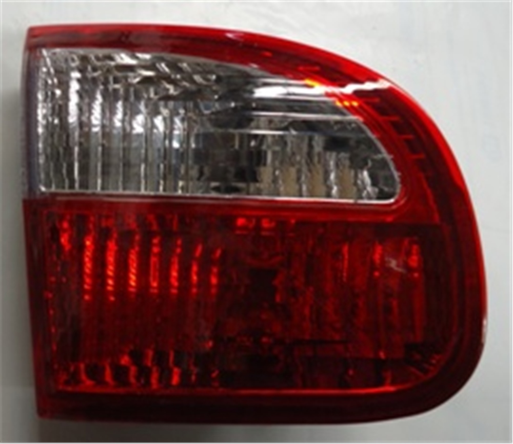 YEDEK PARÇADaewoo Lanos- Hb- 97/00 İç Stop Lambası Sol Kırmızı/Beyaz 96500239MEYDAN015-1514