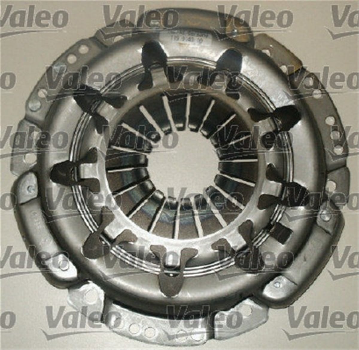YEDEK PARÇADEBRIYAJ SETİ BASKI DİSK MICRA K12 1.2 16V CG12DE.CR12DE VALEO 826435VALEOVALEO 826435