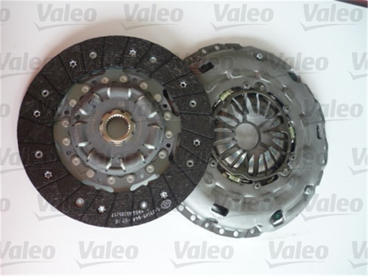 YEDEK PARÇADEBRIYAJ SETİ BASKI DİSK TRANSPORTER T5-MULTIVAN V 2.5TDI AXD.BNZ VALEO 828556VALEOVALEO 828556