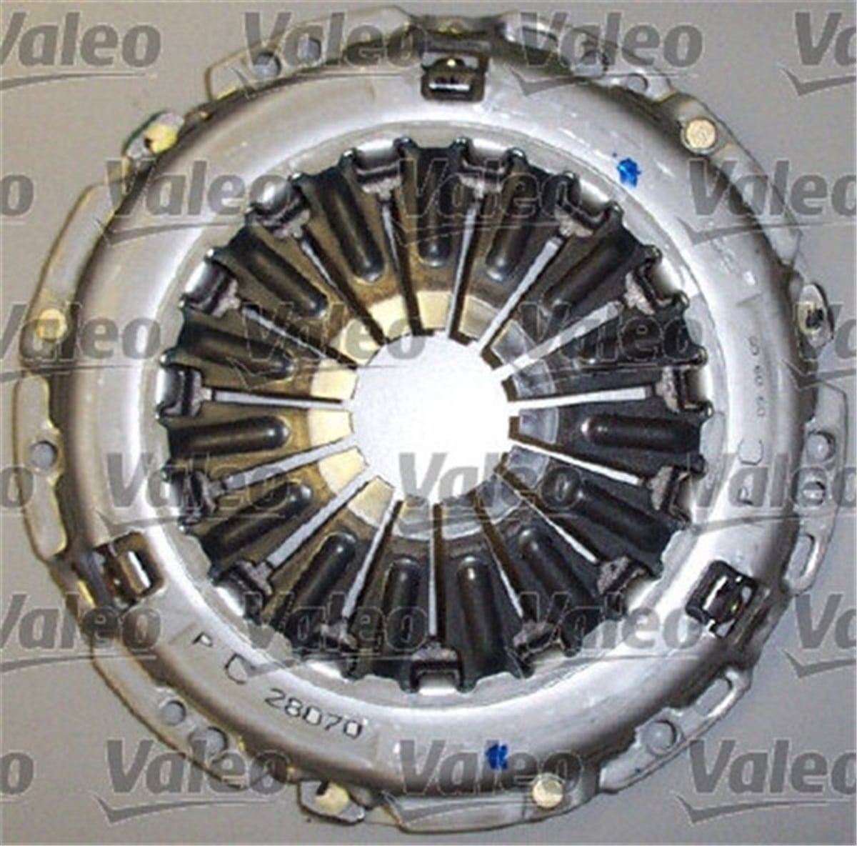 YEDEK PARÇADEBRIYAJ SETİ COROLLA 00-07 -AVENSIS VERSO 01-05 2.0 D-4D 236MM VALEO 826399VALEOVALEO 826399