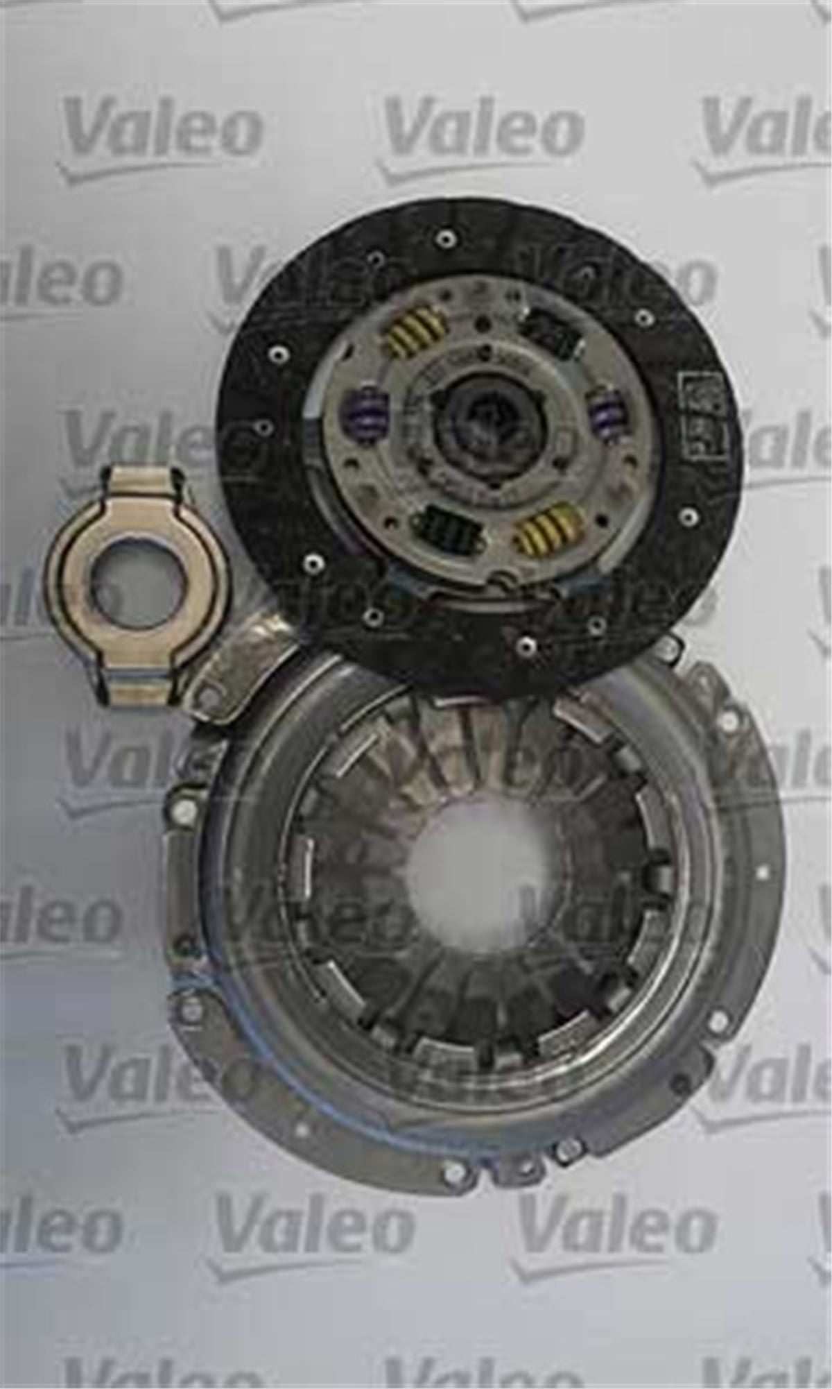 YEDEK PARÇADEBRIYAJ SETİ NISSAN ALMERA II 1.5 02 PRIMERA 1.6 02 VALEO 826440VALEOVALEO 826440