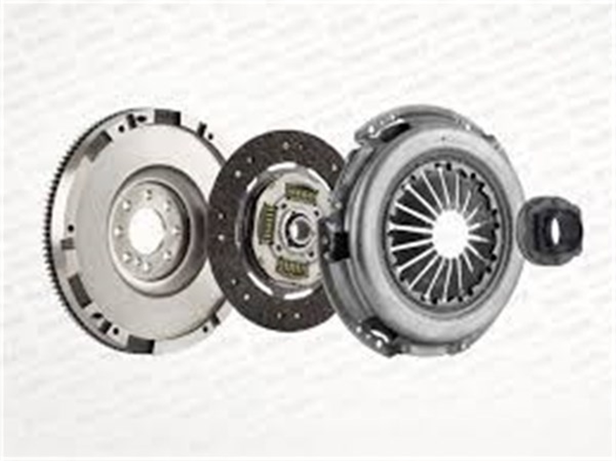 YEDEK PARÇADEBRIYAJ SETİ VOLANLI KİT LINEA-PUNTO 1.4 T-JET BENZİNLİ SABİT VOLANLI VOLMERK VMFI811-KVOLMERKVOLMERK VMFI811-K