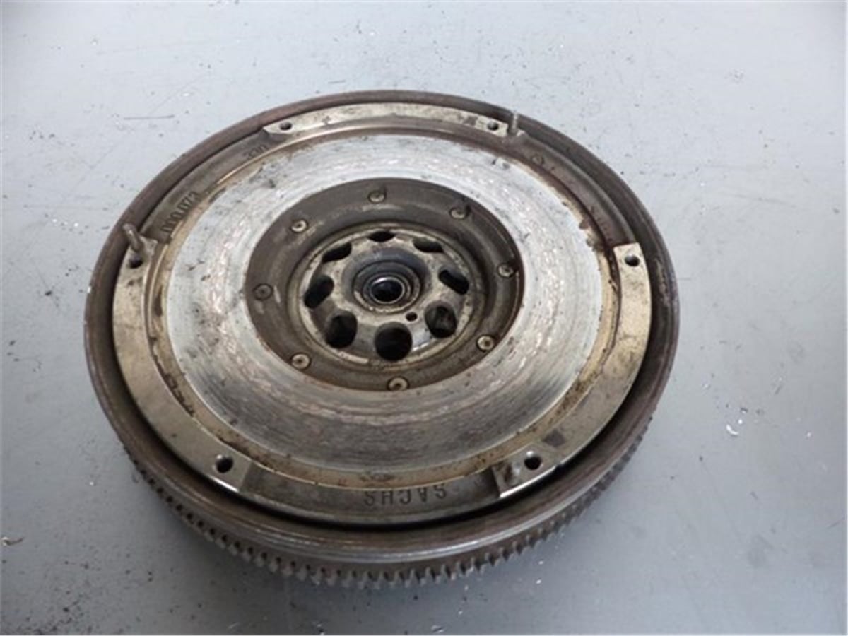 YEDEK PARÇADEBRIYAJ VOLANI C180-C200 02-07 228MM SACHS 2294000188SACHSSACHS 2294000188