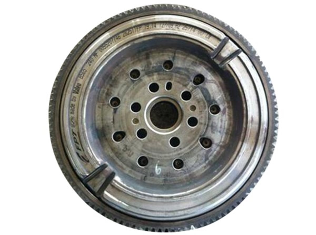 YEDEK PARÇADEBRIYAJ VOLANI LINEA-DOBLO-COMBO-GRANDE PUNTO 1.6 DMTJ 08 VALEO 836037VALEOVALEO 836037