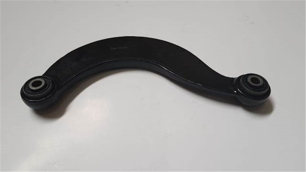 YEDEK PARÇAFord Focus C Max- 15/18 Arka Alt Denge Kolu (Salıncak) Sağ/Sol Aynı (Adet) (Burçlu) 1683463MEYDAN824-6161