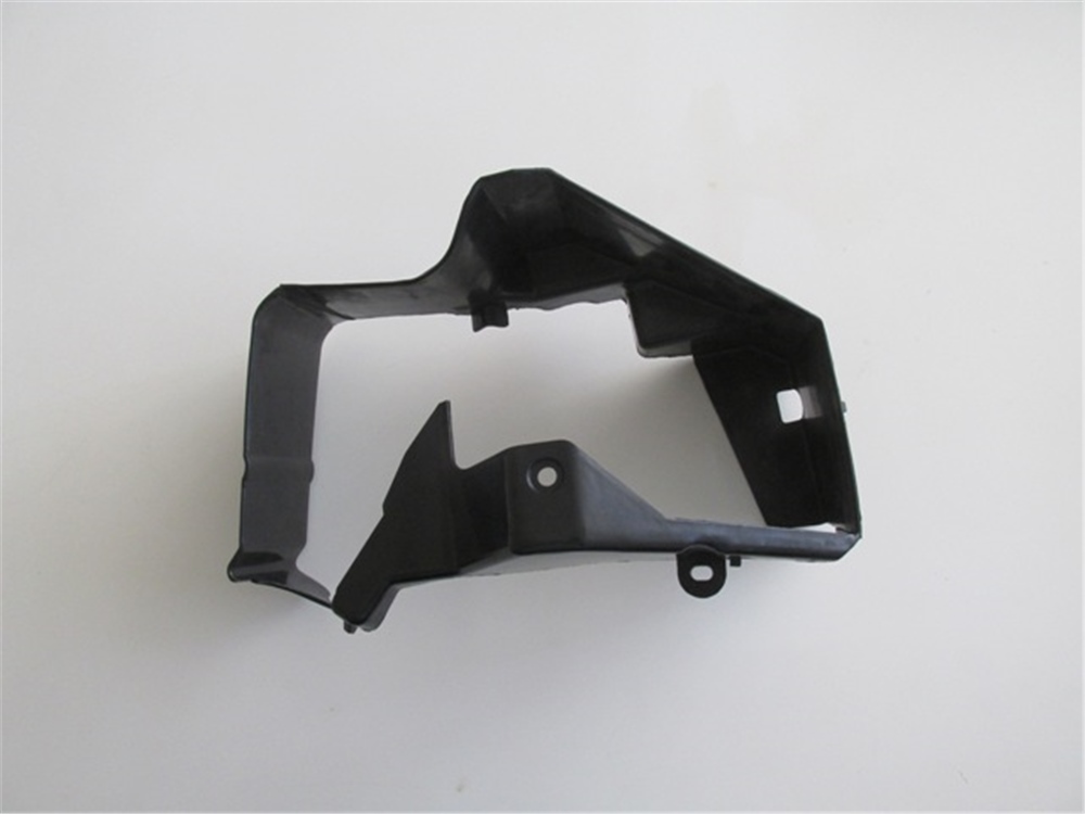 YEDEK PARÇAFord Focus- Sd/Hb- 08/11 Fren Tertibatı Muhafaza Plastiği Çerçevesi 8Vr-7A-307-BbMEYDAN829-6359