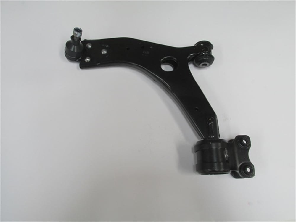 YEDEK PARÇAFord Focus- Sd/Hb- 08/11 Ön Alt Tabla Sol (Burçlu/Rotilli/Takozlu) (18Mm) (Salıncak) 1328381MEYDAN829-6102