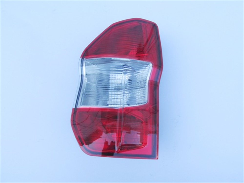YEDEK PARÇAFord Tourneo Courıer- 18/21 Stop Lambası Sağ Kırmızı/Beyaz Et76 13404 AfMEYDAN891-1501