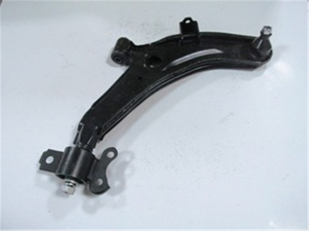 YEDEK PARÇAHyundaı Elantra- 98/01 Ön Alt Tabla Sağ (Burçlu/Rotilli/Takozlu) (Salıncak) 5450129000MEYDAN602-6101