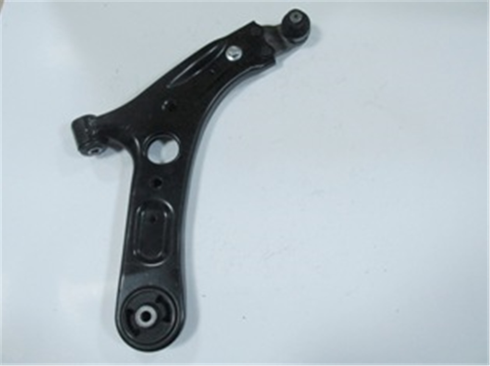 YEDEK PARÇAKıa Ceed- 12/18 Ön Alt Tabla Sağ (Burçlu/Rotilli) (Salıncak) 54501A6200MEYDAN715-6101