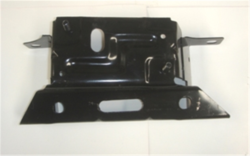 YEDEK PARÇAMazda 323- Lantıs- 95/98 Ön Tampon İç Bağlantı Braketi Sağ B13050270MEYDAN324-2023
