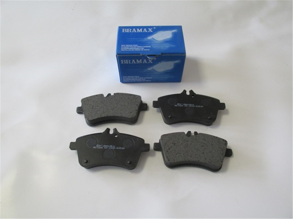 YEDEK PARÇAMercedes B Class- W245- 05/09 Ön Fren Balatası (Kablosuz) (Disk) (131.8X70X18.5) A1694200120MEYDAN2204-6350A