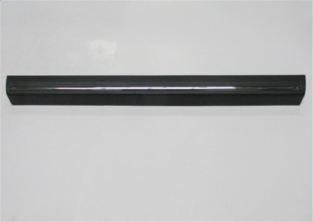 YEDEK PARÇAMıtsubıshı L300- Minibüs- 88/97 Ön Panjur Siyah/Nikelajlı Çıtalı Plastik Mb418073MEYDAN147-2340