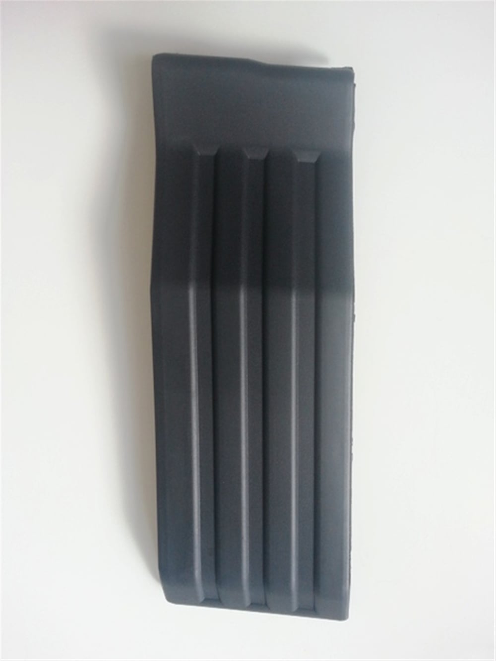 YEDEK PARÇAMıtsubıshı L300- Minibüs- 88/97 Ön Tampon Ucu Sol Siyah (Plastik) (Demir Tampona Takılan) Mb701719MEYDAN147-2022